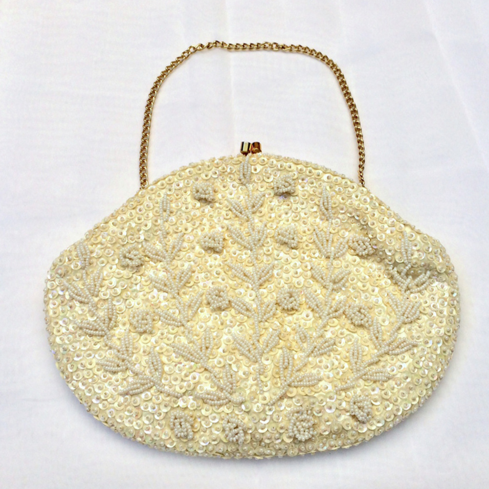 Vintage Pearl Sequined Clutch w/Chain